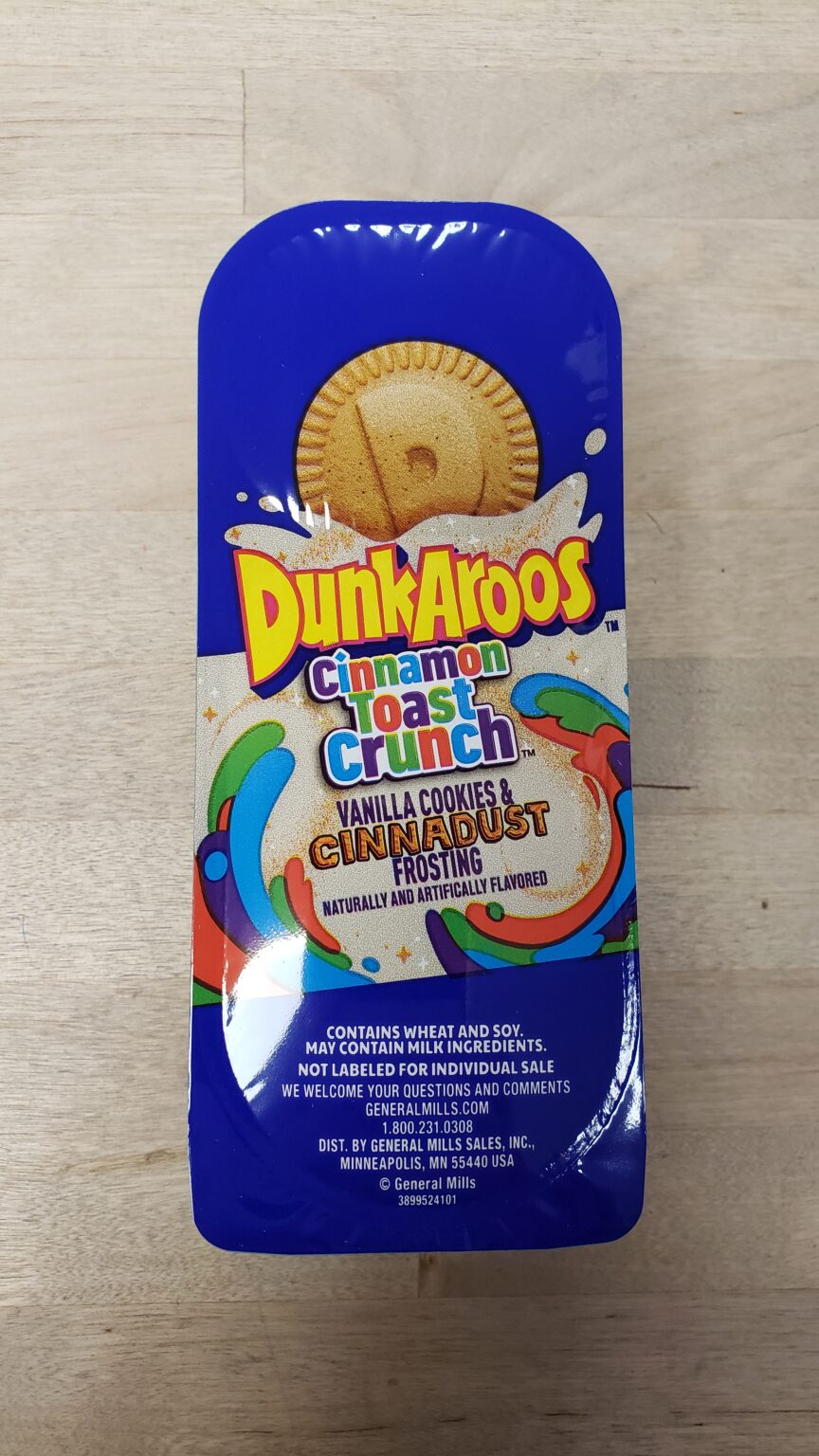 DunkARoos Cinnamon Toast Crunch Vanilla Cookies & Cinnadust Frosting